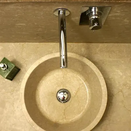 L'hotel In Pietra מלון מטרה