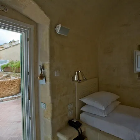 L'hotel In Pietra Matera
