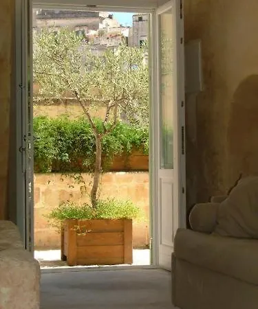 L'hotel In Pietra Matera