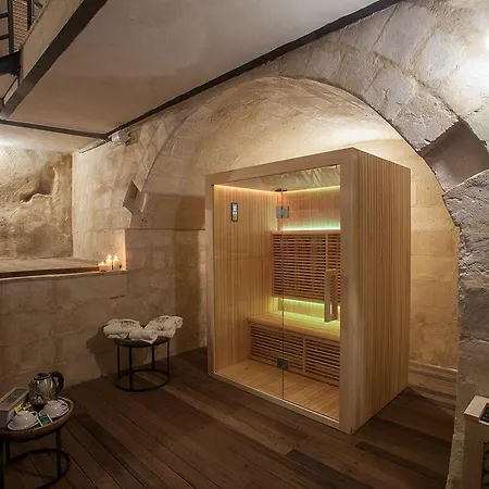 L'hotel In Pietra מלון 3*