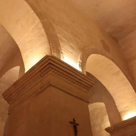 L'hotel In Pietra מלון