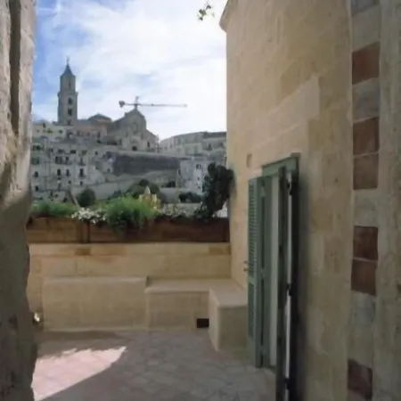 מלון L'hotel In Pietra 3*