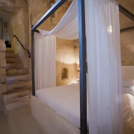 L'hotel In Pietra מלון 3*