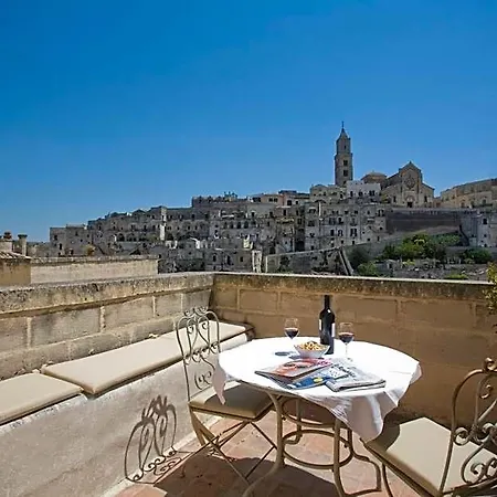 L'hotel In Pietra 3* Matera