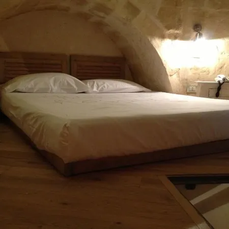 L'hotel In Pietra Hotell 3*
