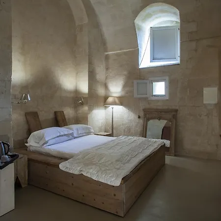 L'hotel In Pietra 3* Matera