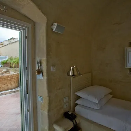 L'hotel In Pietra Matera