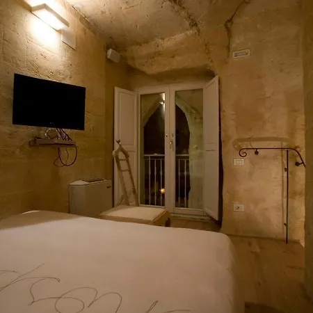 L'hotel In Pietra 3*